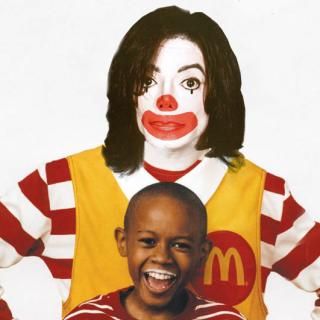 20 Creepy Pictures of Ronald McDonald | Listicles