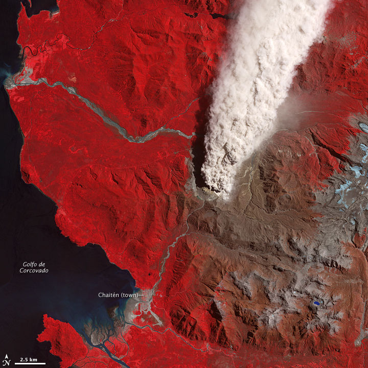 Continuing Activity at Chaiten Volcano : Image of the Day