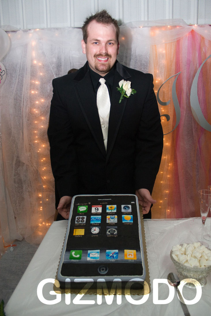 iphone-wedding-cake.jpg 804×1206 pixels