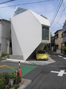 Tokyo Residence by Yasuhiro Yamashita