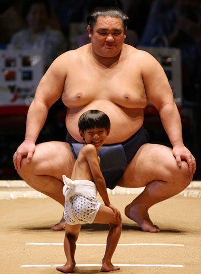 Sumo Mismatch - Funny Sumo Pictures