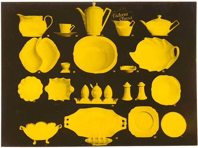 Flickr Photo Download: Victoria China dinnerware, 1930s   Sam Hood