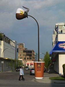 McDonald's Lamp Post Makes Me Doubt My Mental Sanity Even More - McDonald's Coffee Lamp Post - Gizmodo