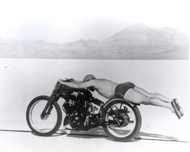 motorcycle-rollie-free-bathing-suit-bike.jpg 1,140×909 pixels