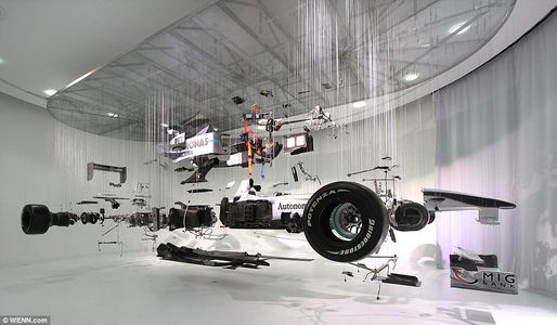 f1-car-exploded-view.jpg 964×563 pixels