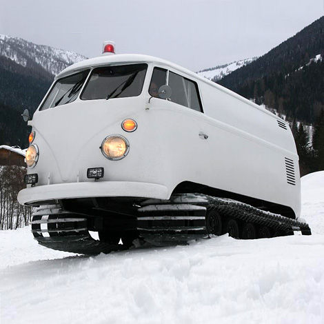 Snow bus | iainclaridge.net