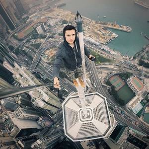 Ivan Kuznetsov on Instagram: “Rooftop selfie. Hong Kong