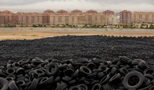 9 Shocking Photos of What People Are Really Doing to the Planet