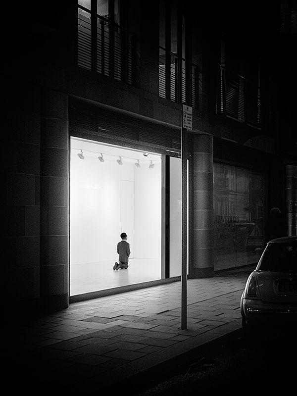 Les ombres urbaines de Rupert Vandervell - Beware Magazine