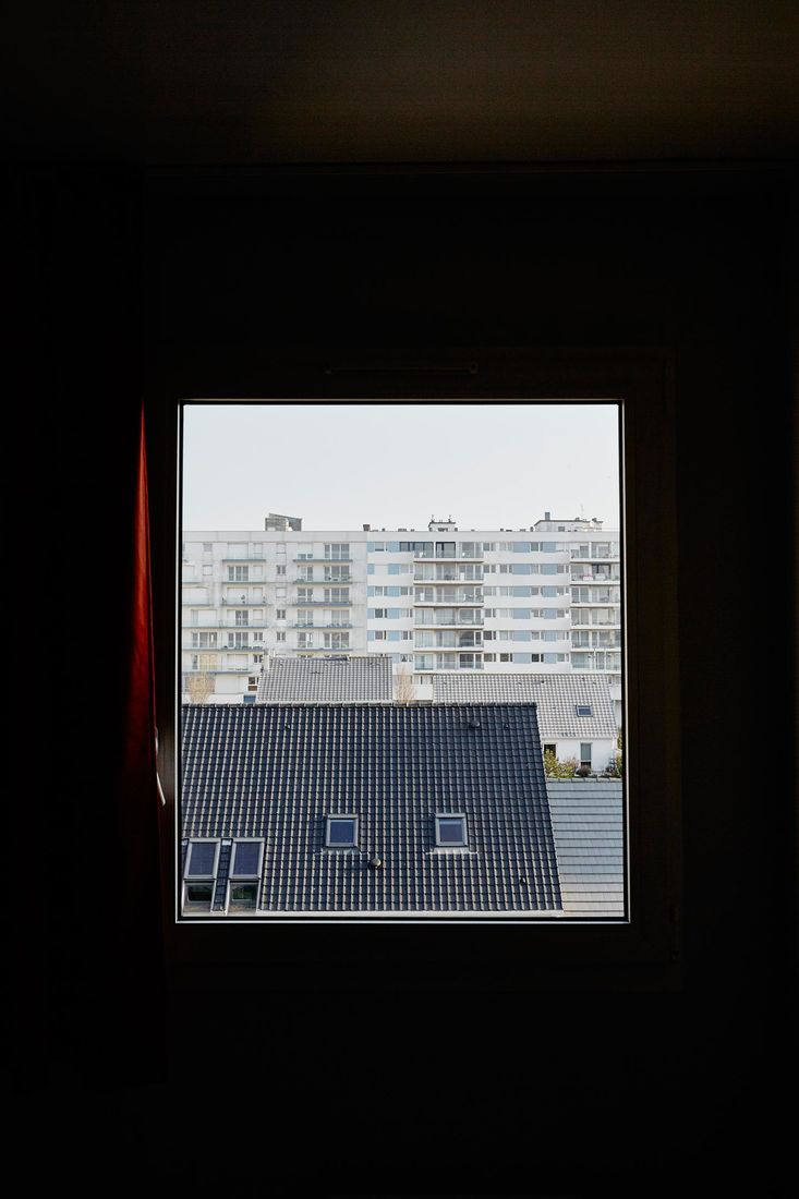 FotoFirst - Giovanni Ambrosio Uses the Window as a Metaphor for Photography | Fotografia Magazine