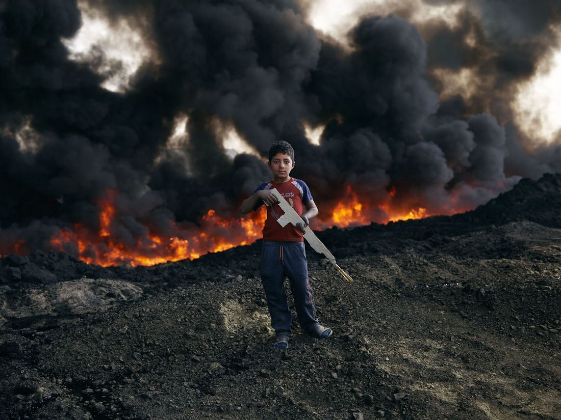 The Day the Sun Never Rose: Photos of Iraq's Burning Oil Wells by Joey L