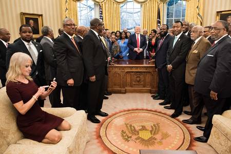 Kellyanne Conway kneels on sofa as black leaders visit White House  Metro News