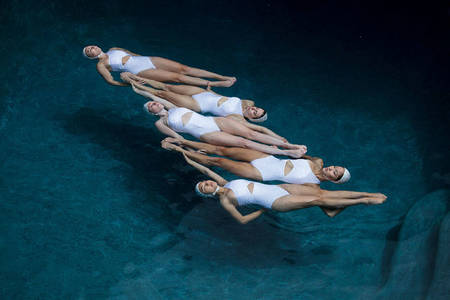 The Swimmers by Emma Hartvig, weightless floating.