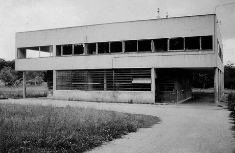 Flickr Photo Download: Villa Savoye (before restoration), Poissy-sur-Seine, France - Le Corbusier, 1928