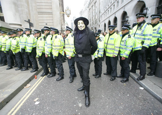 			G20 protests erupt in London |